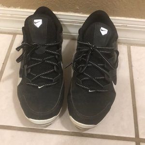 Nike softball cleats size 7